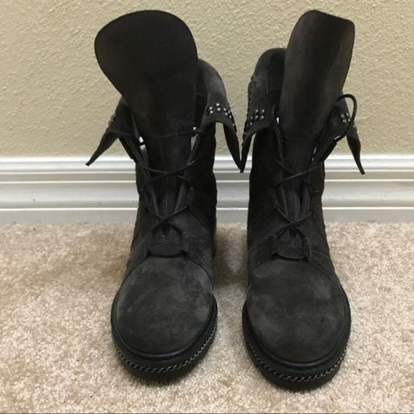 Stuart Weitzman Studded Suede Biker Boots Gray Ankle Combat Size 5 NWOT - Picture 5 of 8
